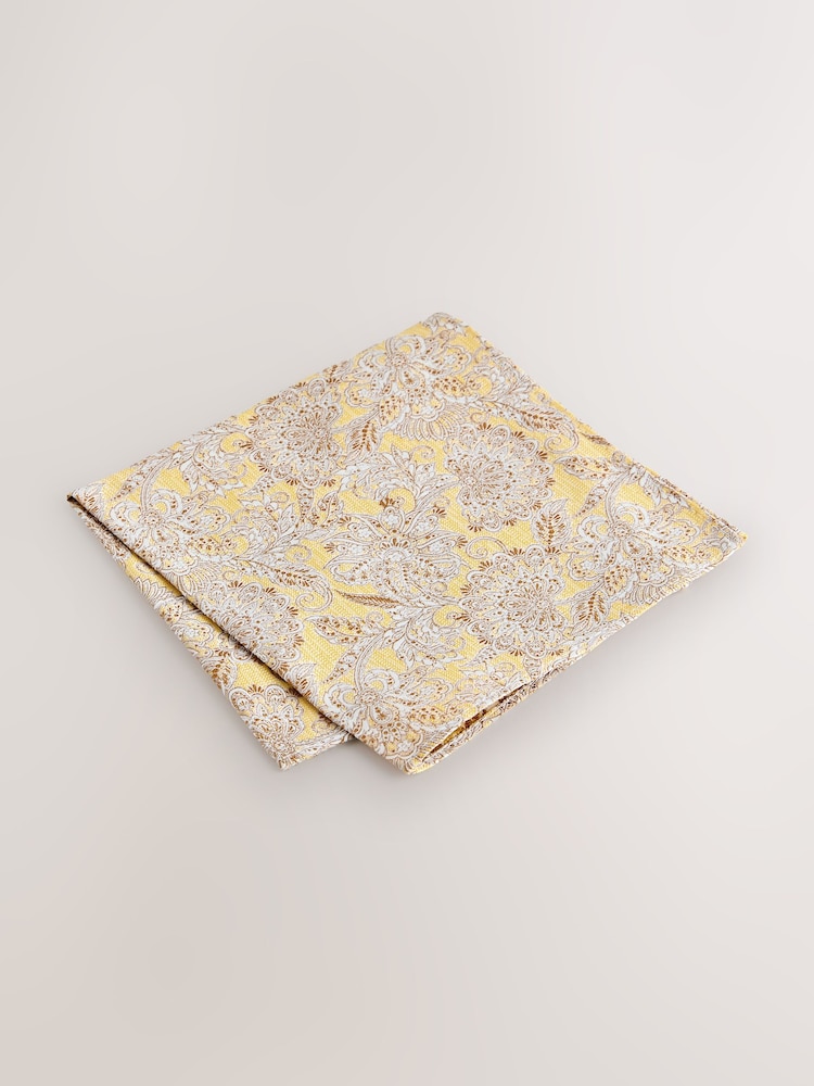 Yellow Tie and Lapel Pin Set - Image 4 of 4