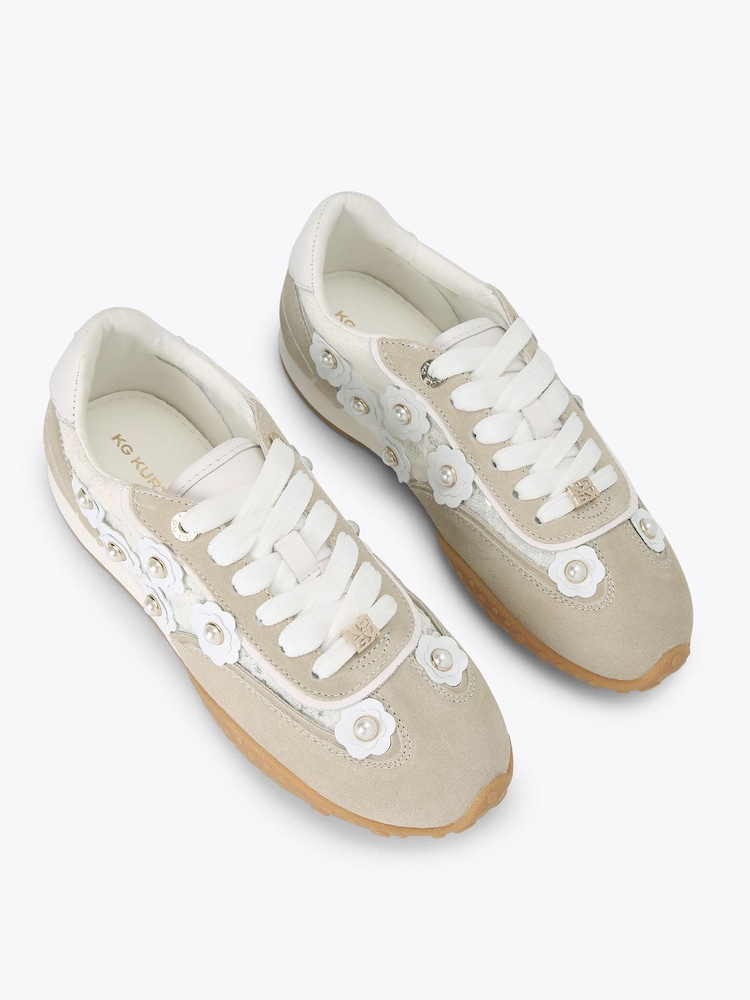 KG Kurt Geiger Lavender Flower Trainers - תמונה 2 מתוך 4 KG Kurt Geiger Lavender Flower Trainers - תמונה 2 מתוך 4