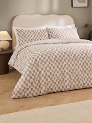 HÖEM Tobacco Nyhavn Duvet Cover and Pillowcase Set - Image 2 of 4