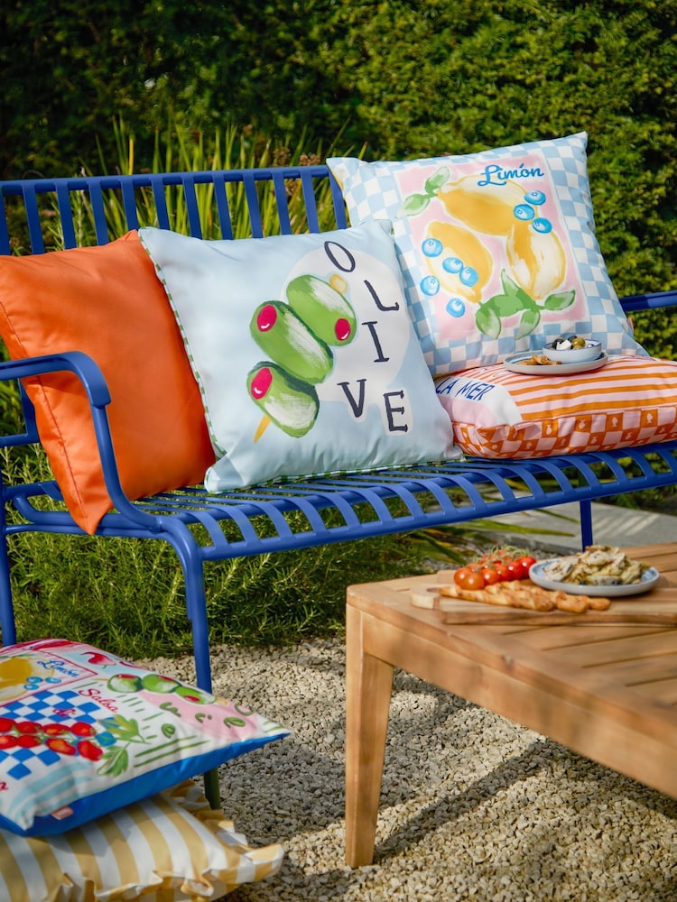 Furn Mediterranean Olive Outdoor Cushion - Imagen 2 de 6 Furn Mediterranean Olive Outdoor Cushion - Imagen 2 de 6