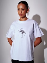 South Beach White Ski Cocktail Class Oversized T-Shirt - Image 1 of 4
