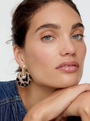 Oliver Bonas Brown Samila Animal Print Resin Drop Earrings - Image 4 of 4