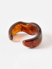 Oliver Bonas Brown Aria Resin Chunky Wavy Cuff Bangle - Image 2 of 4