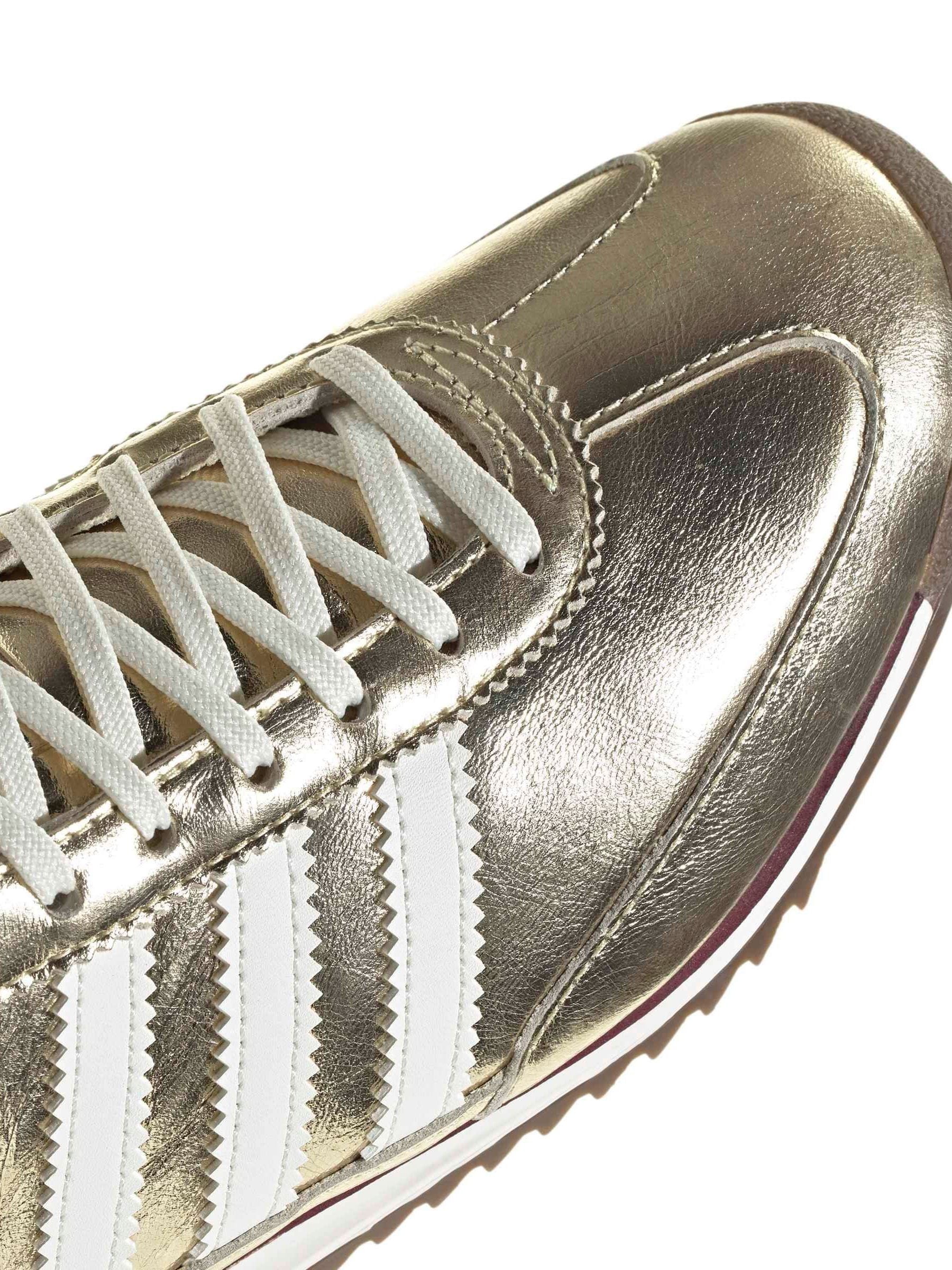 Comprar Dourado - Tênis adidas Originals SL72 from Next Brazil