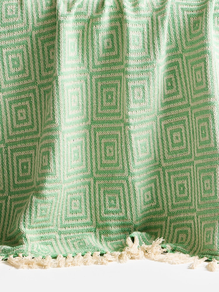 Oliver Bonas Green & Cream Geometric Throw - Image 5 of 5 Oliver Bonas Green & Cream Geometric Throw - Image 5 of 5