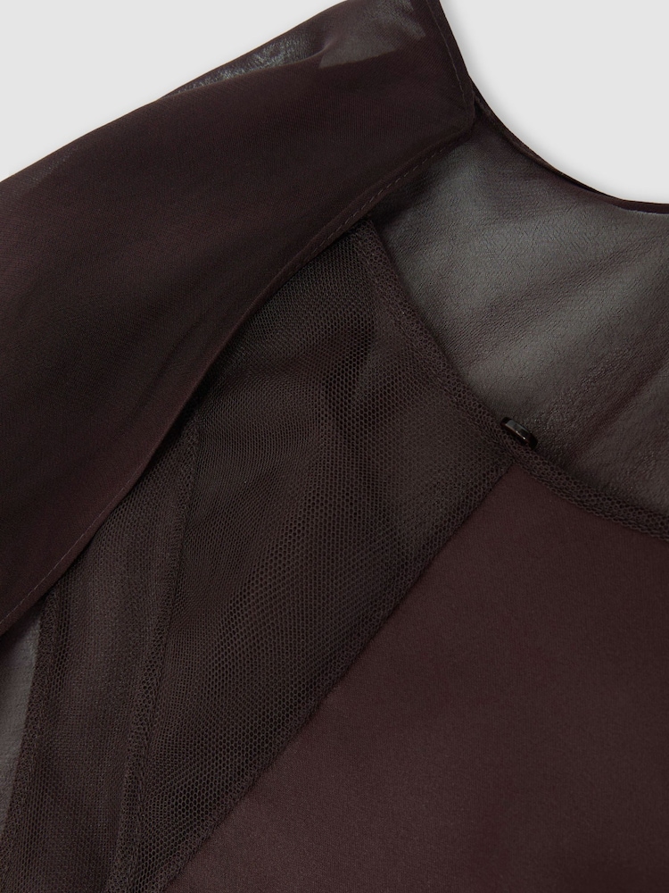 Красновато-лиловый - Atelier Satin Cape Maxi Dress - Изображение 8 8 Красновато-лиловый - Atelier Satin Cape Maxi Dress - Изображение 8 8