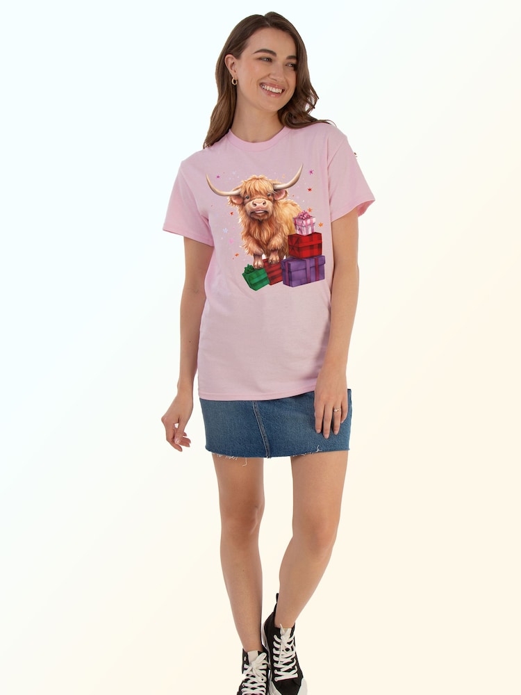Brands In Pink Highland Cow Presents Christmas T-Shirt - Image 2 of 5 Brands In Pink Highland Cow Presents Christmas T-Shirt - Image 2 of 5
