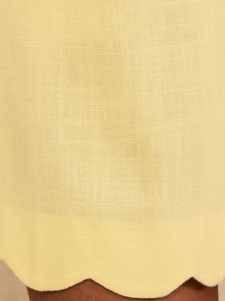 Love & Roses Pale Yellow Tailored Sleeveless With Tie Waist And Scallop Edges Playsuit - Image 5 of 5 Love & Roses Pale Yellow Tailored Sleeveless With Tie Waist And Scallop Edges Playsuit - Image 5 of 5