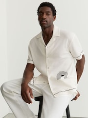 Reiss White Solano Textured Motif-Print Cuban-Collar Shirt - Image 4 of 7