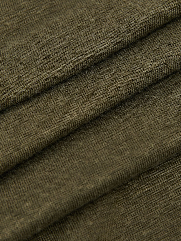 Reiss Thyme Green Langley Relaxed-Fit Crew-Neck T-Shirt - Image 7 of 7 Reiss Thyme Green Langley Relaxed-Fit Crew-Neck T-Shirt - Image 7 of 7