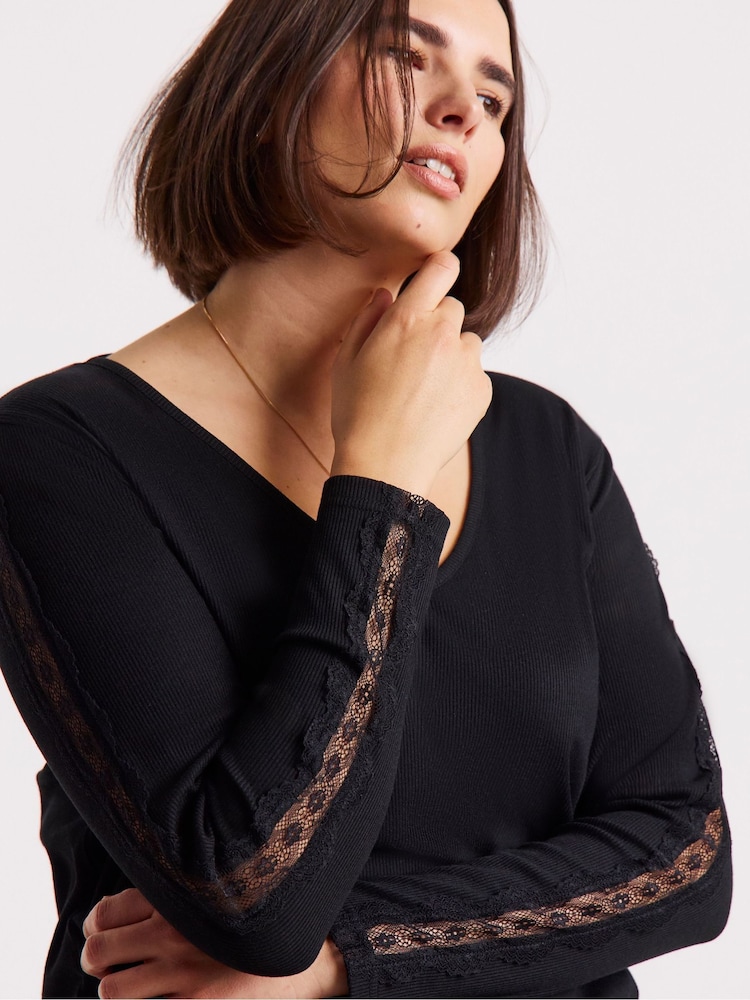 Simply Be Black Slash Neck Rib Top With Lace To Sleeve - Image 4 of 4