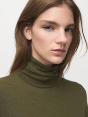 Mango Green Knitted Gold Hardwear Detail Maxi Dress - Image 10 of 12