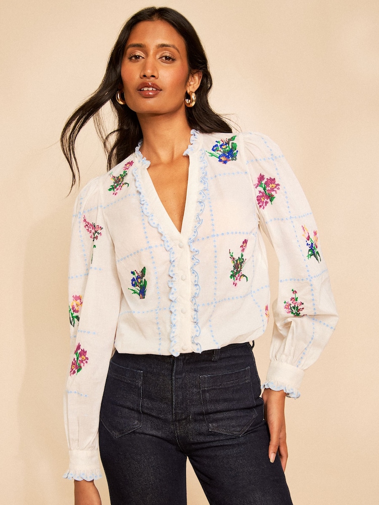 象牙白 - Love & Roses Floral Embroidered Notch Neck Blouse - 圖片 1/5