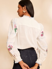 象牙白 - Love & Roses Floral Embroidered Notch Neck Blouse - 圖片 4/5