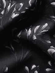 Charles Tyrwhitt Non-Iron Stretch Floral Print Shirt - Imagen 7 de 7