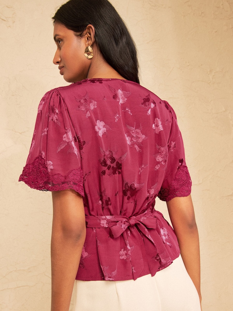 Love & Roses Raspberry Pink Satin Jacquard Lace Tea Top - Image 4 of 4 Love & Roses Raspberry Pink Satin Jacquard Lace Tea Top - Image 4 of 4