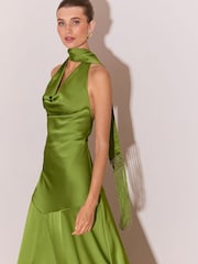 Satin Fringe Scarf Cowl Neck Fit And Flare Maxi Dress - 图片2 / 6