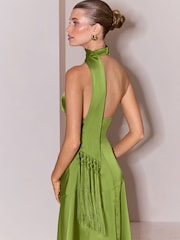 Satin Fringe Scarf Cowl Neck Fit And Flare Maxi Dress - 图片5 / 6