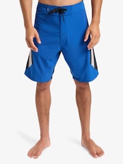 כחול  - Quiksilver Surfsilk Clicker 20" Logo Swim Shorts - תמונה 1 מתוך 8