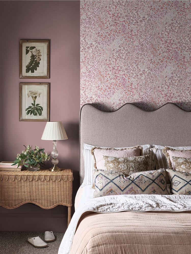 Graham & Brown Pink Painterly Flora A4 Wallpaper Sample - Image 1 of 3 Graham & Brown Pink Painterly Flora A4 Wallpaper Sample - Image 1 of 3