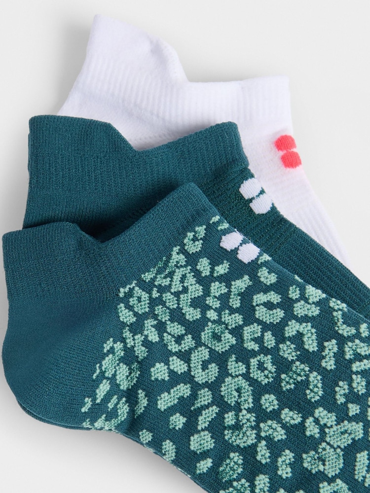 Sweaty Betty Green Lightweight Trainer Socks 3 Pack - Image 3 of 3