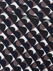 Sweaty Betty Black Power Side Stripe Workout Leggings - Image 8 of 9