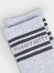 Серый - Носки Sweaty Betty Varsity Slogan - Изображение 3 4