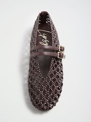 Шоколадно-коричневий - Lipsy Faux Leather Woven Double Strap Mary Jane Ballerinas - Image 3 of 7