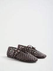 Шоколадно-коричневий - Lipsy Faux Leather Woven Double Strap Mary Jane Ballerinas - Image 4 of 7