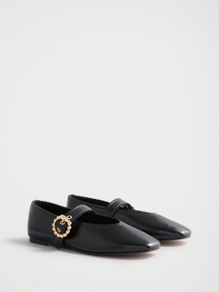 Lipsy Black Faux Leather Standard Fit Scallop Detail Slim Flat Mary Jane Ballerinas - Image 1 of 5 Lipsy Black Faux Leather Standard Fit Scallop Detail Slim Flat Mary Jane Ballerinas - Image 1 of 5