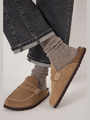 بني - Hush Rune Suede Padded Mules - صورة 2 من 5