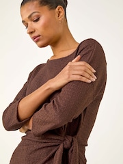 Roman Textured Asymmetric Wrap Top - Imagen 4 de 5