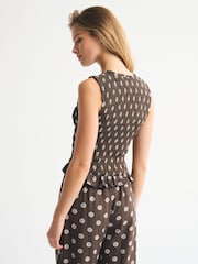 Abercrombie & Fitch Brown Smocked Tie Front Set Top - Image 5 of 6