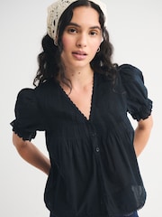 Schwarz - Abercrombie & Fitch Short Sleeve Button-Through Blouse - Bild 1 von 6