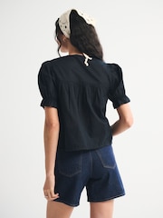 Schwarz - Abercrombie & Fitch Short Sleeve Button-Through Blouse - Bild 2 von 6