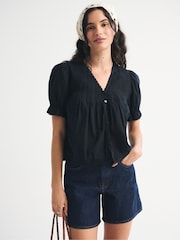 Schwarz - Abercrombie & Fitch Short Sleeve Button-Through Blouse - Bild 5 von 6