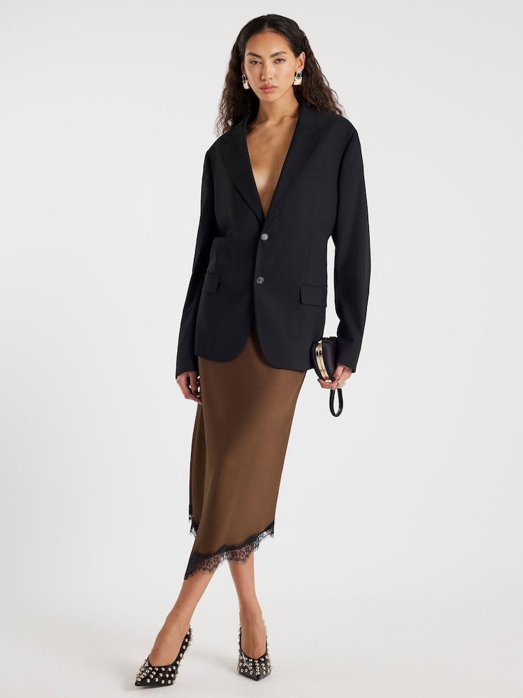 River Island Asymmetric Lace Trim Satin Skirt - صورة 1 من 4