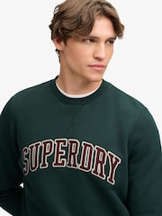 Зелений - Superdry Athletic Applique Relaxed Crew Sweat Top - Image 5 of 7