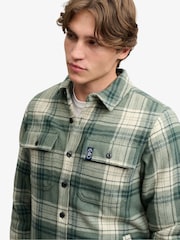Verde - Sobrecamisa Miller con forro Borreguito de Superdry - Imagen 4 de 8
