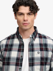 أبيض - قميص قطن بكم طويل Lumberjack من Superdry - صورة 6 من 8