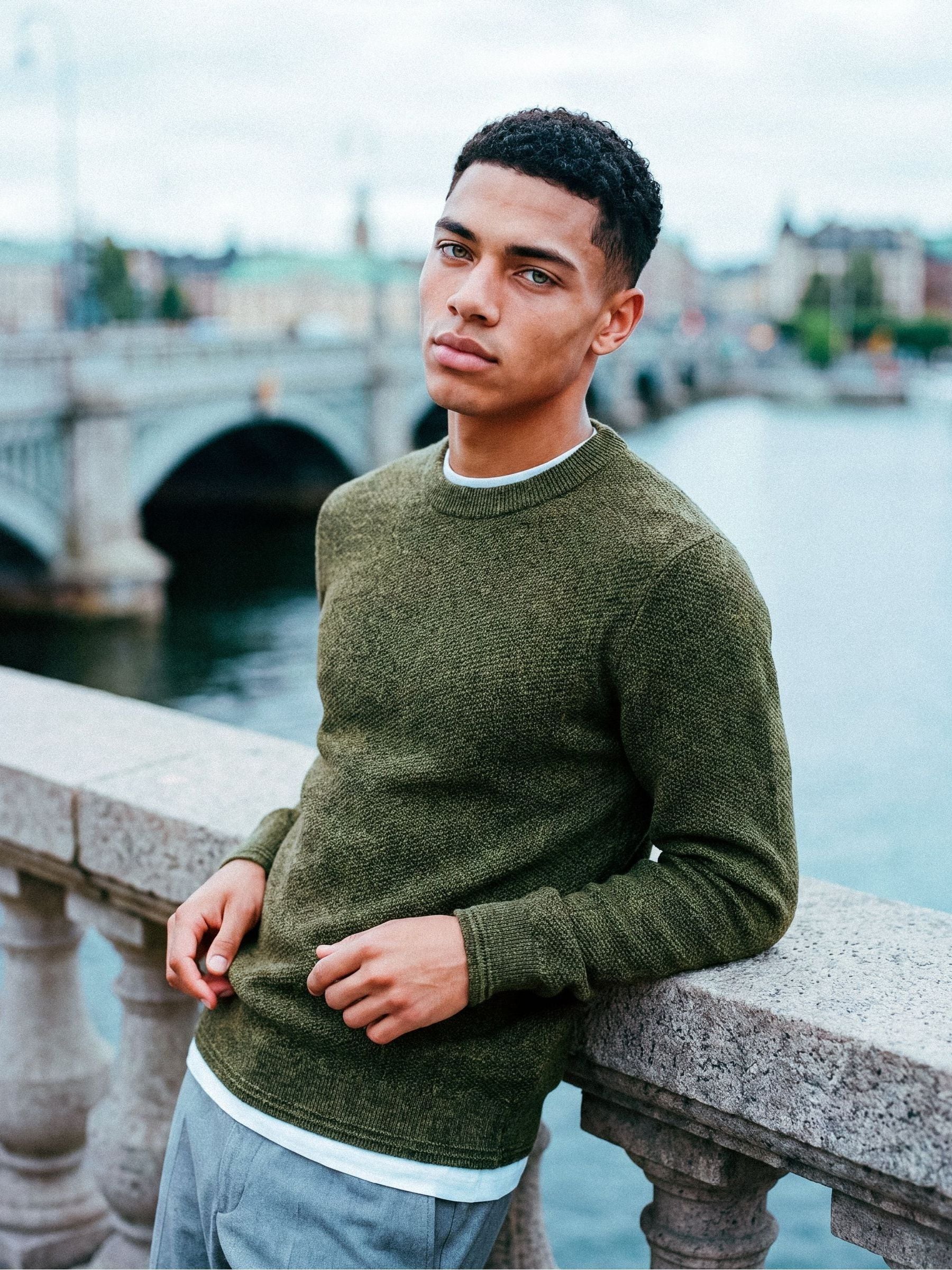 Superdry Men's Dark Green Texture Knit Jumper - Image 1