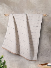 myTRIDENT Thryve Patterned Towel - Image 2 of 6