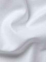 قميص تويل لا يحتاج إلى الكي بياقة مدببة وتلبيس رشيق من Charles Tyrwhitt - صورة 6 من 6