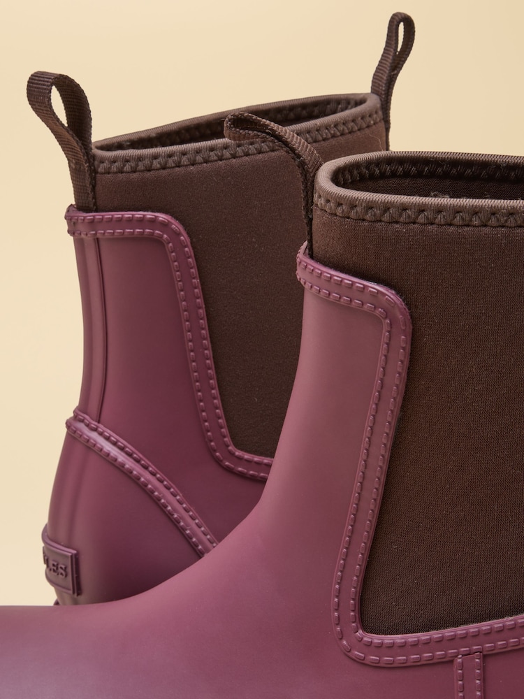 Joules Oakfield Cherry & Chocolate Neoprene Lined Ankle Wellies - Image 6 of 6 Joules Oakfield Cherry & Chocolate Neoprene Lined Ankle Wellies - Image 6 of 6