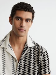 Reiss White/Black Dain Zig-Zag Crochet Cuban Collar Shirt - Image 5 of 7