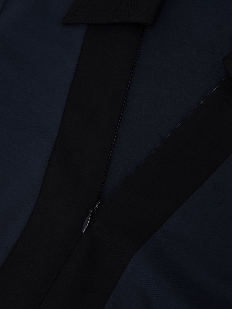 Reiss Navy/Black Denny Jersey Colour-Block Half-Zip Polo Top - Image 6 of 6