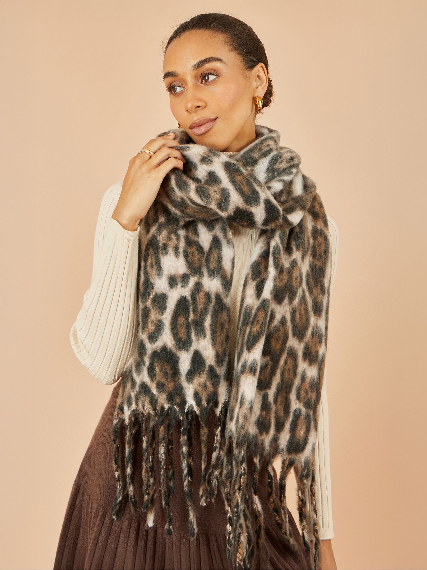 Yumi Women's Brown Leopard Print Soft Scarf - Image 1