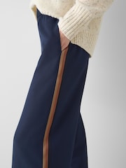 LK Bennett Cream Ivory Novetex Legendary Relaxed V-Neck Sweater Birch - Image 4 of 4