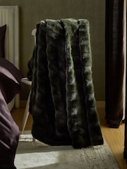 Green Textured Faux Fur Check Throw - Image 2 of 6