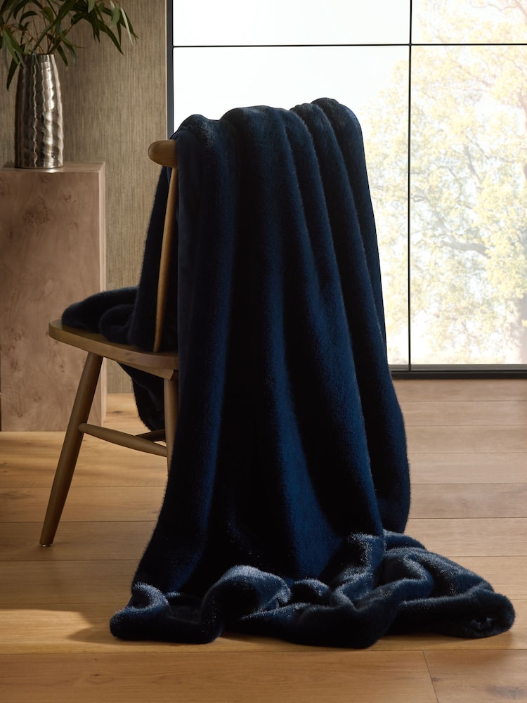 Navy Plush Faux Fur Throw - Image 2 of 6 Navy Plush Faux Fur Throw - Image 2 of 6